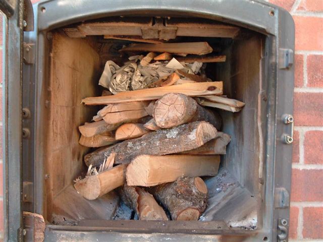 Finnische Öfen für die Holzverbrennung