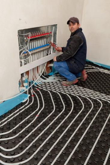 Als Wärmeträgerquelle wird ein eigener Niedertemperaturkessel genutzt