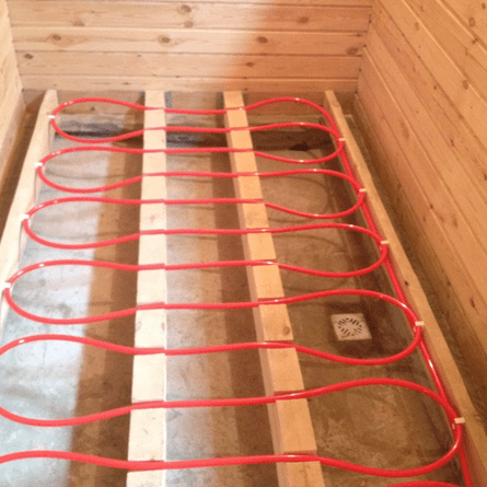 Einfach auf Holzboden zu montieren